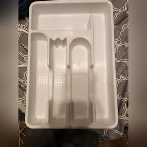 Plastic tray silverware